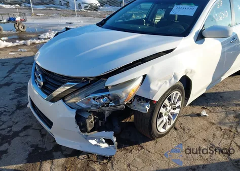 2016 Nissan Altima 2.5/2.5 S/2.5 Sl/2.5 Sr/2.5 Sv z USA, uszkodzony, nr VIN 1N4AL3AP5GC203456